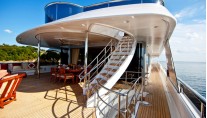 Blue Moon -  Bridge Deck Aft